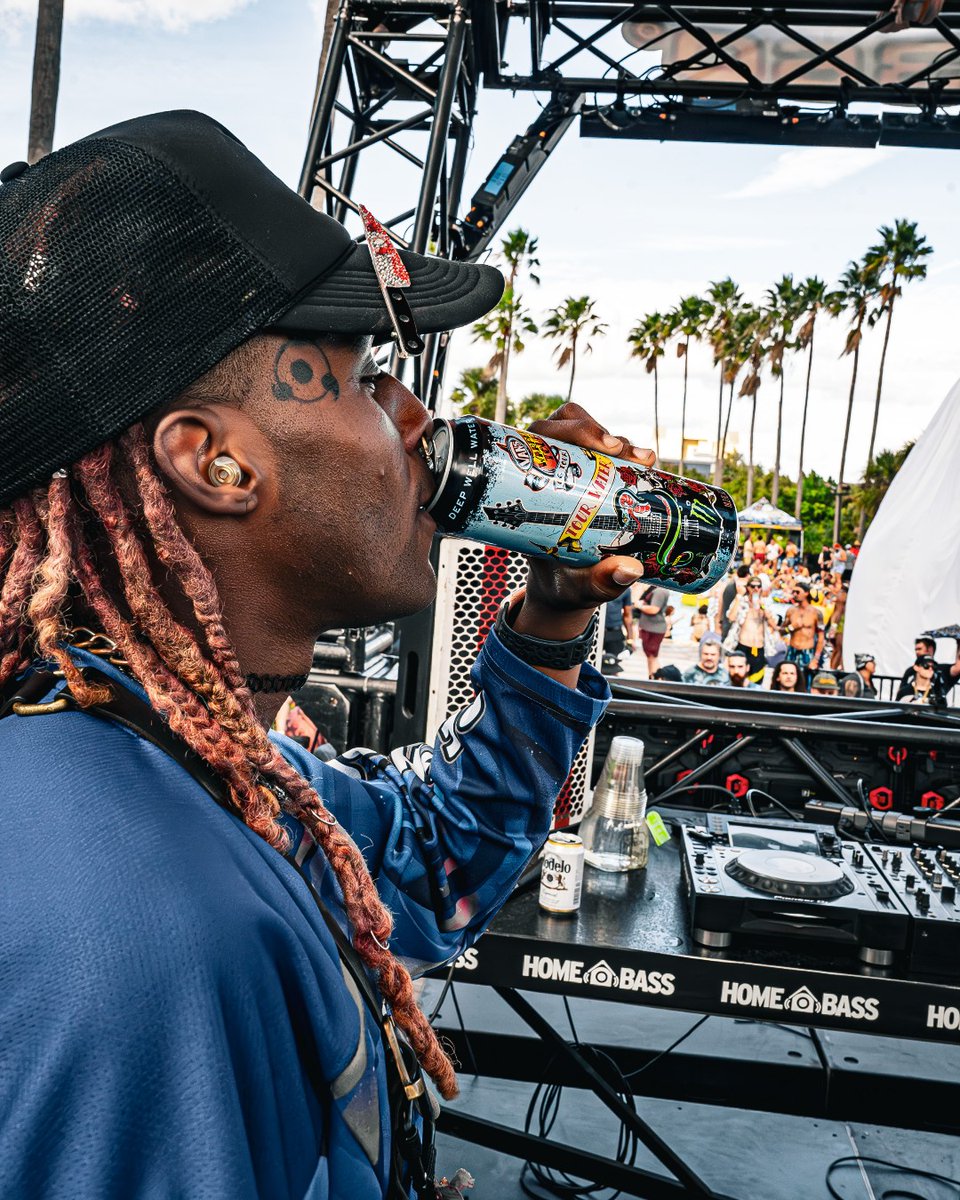 Monster Tour Water tweet media