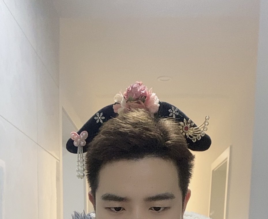 做卫生的时候
必须来一段碎玉轩bgm