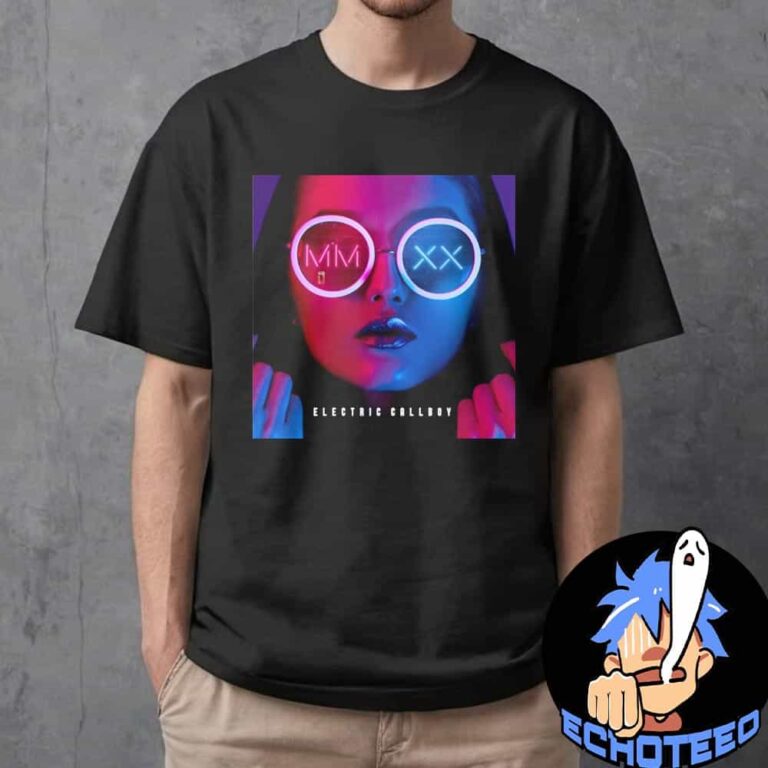 EchoTeeo's tweet photo. Electric Callboy MMXX EP Limited Edition

>>https://t.co/jbww15c9jR

#POD #PrintOnDemand #ElectricCallboy #Electronic #ElectronicMusic #MusicalTshirt #Album https://t.co/s01jR4Rv1O