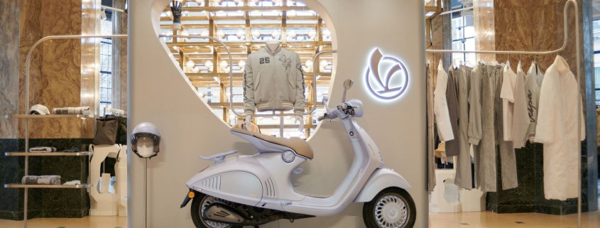 Vespa 946 Snake: L’Essenza dell’Inverno in Edizione Limitata
di Maurizio Pignata, blogger di Autologia
Vespa lancia la Vespa 946 Snake, un’edizione limitata che celebra l’inverno e il segno zodiacale del serpente secondo il Calendario Lunare...
autologia.net/vespa-946-snak…