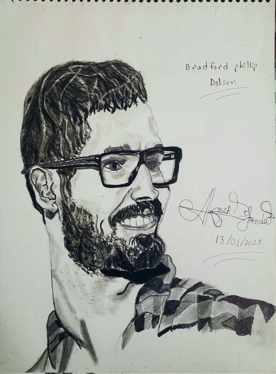 IbtedaAkmer's tweet photo. Bradford Philip Delson is an American musician. He is the lead guitarist and one of the founding members of the rock band Linkin Park @linkinpark https://t.co/lYdxpIQ1yZ