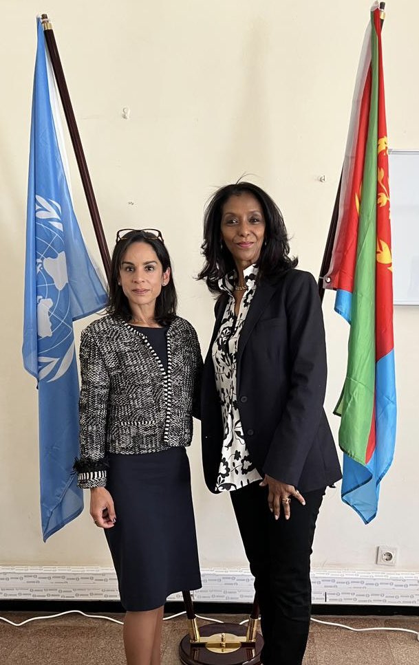 Nahla Valji (@nahlav) on Twitter photo Excited to meet with and welcome award-winning journalist, SOAS President and author <a href="/TheZeinabBadawi/">Zeinab Badawi</a> to <a href="/UNinEritrea/">UN Eritrea 🇺🇳</a> !
Her visit will cover a number of cultural, historical, and archaeological sites in #Eritrea , meetings, and a talk on her recently released book on African Excited to meet with and welcome award-winning journalist, SOAS President and author <a href="/TheZeinabBadawi/">Zeinab Badawi</a> to <a href="/UNinEritrea/">UN Eritrea 🇺🇳</a> !
Her visit will cover a number of cultural, historical, and archaeological sites in #Eritrea , meetings, and a talk on her recently released book on African