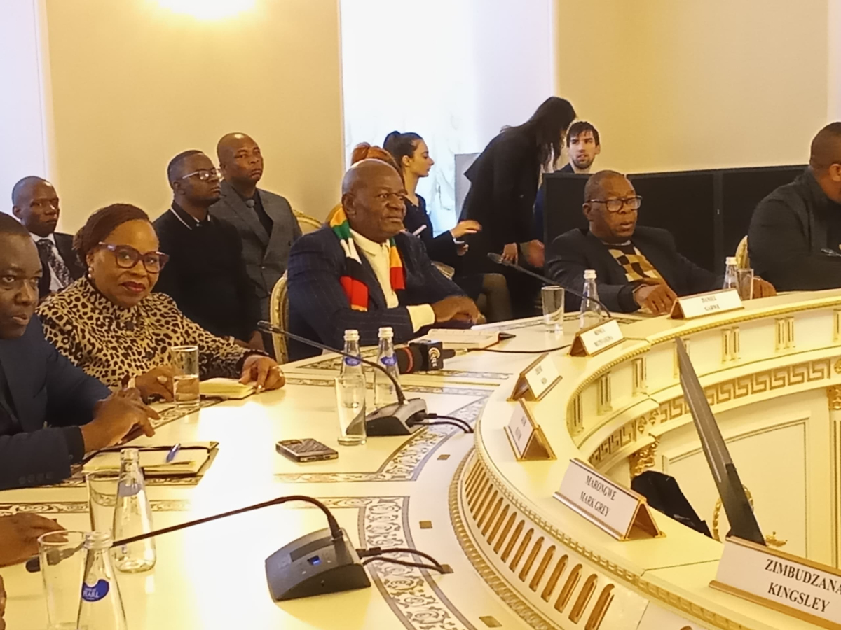 ZBCNewsonline's tweet image. A high-powered Zimbabwean delegation is currently in Kazan, Russia, for a technical exchange programme that will inform the re-designing of the Mbare Musika Traders market into a modern facility.

zbcnews.co.zw/zim-delegation…