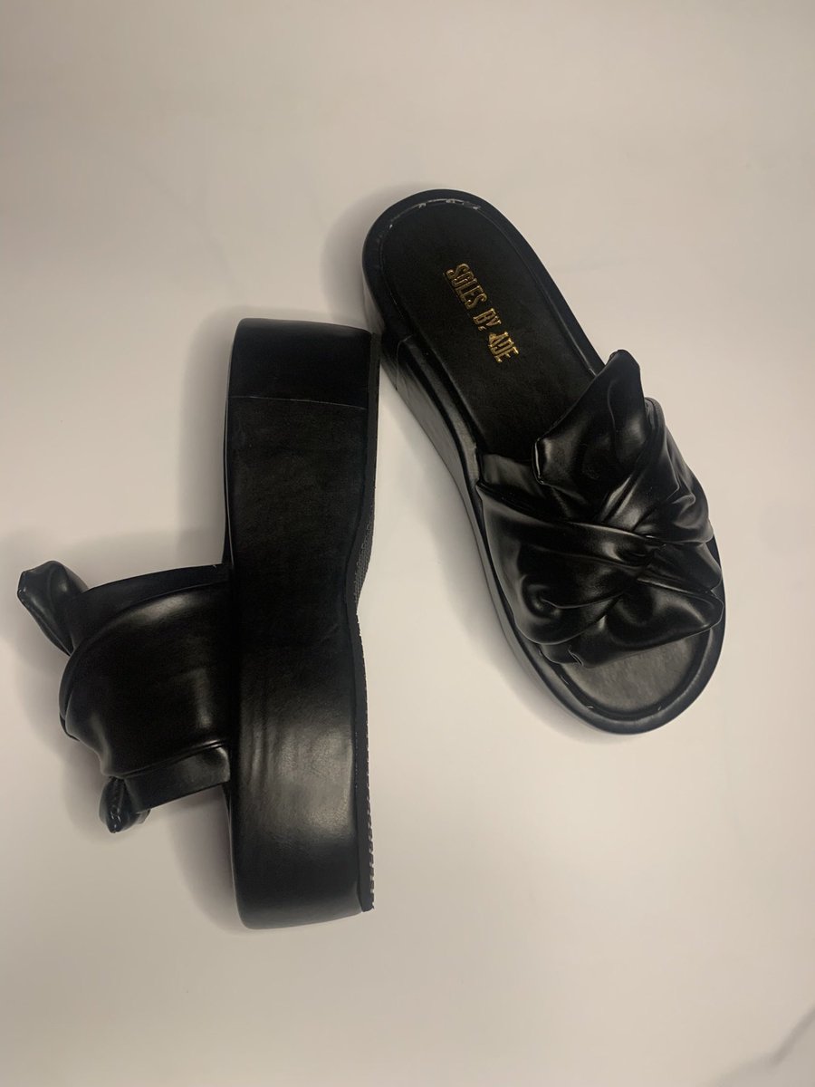 HANDMADE FOOTWEARS tweet media
