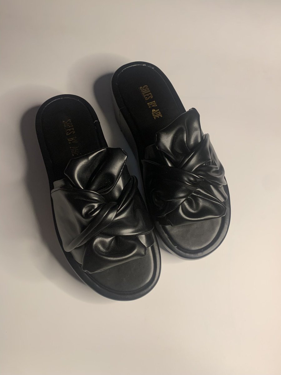 HANDMADE FOOTWEARS tweet media