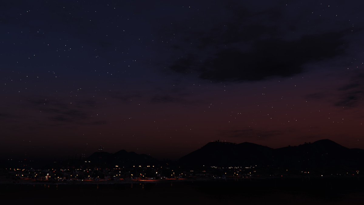 Across the way.
#GTAV/#GTAOnline #Snapmatic
#VirtualPhotography