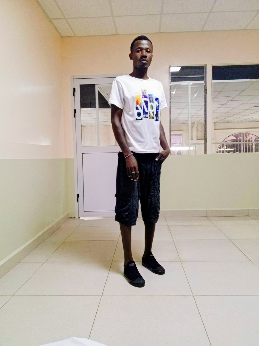 ColleensSavala's tweet photo. Breakfast in bed but na me cook am 🤐🤐🤐.. anyways hbd to me sef🙏🙏🙏💯 https://t.co/9TKXdfqzvH