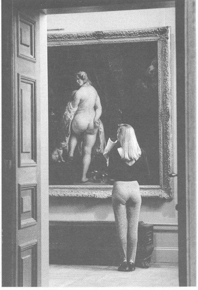 Ever wondered what it's like to be part of the art? This visitor is blending in so well with the painting, they might just get framed! #ArtLife #MuseumAdventures #history #historypulse #fyp #fun #viral