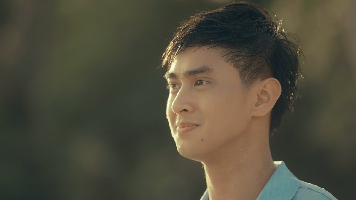 aeduump's tweet photo. sobrang ganda putangina!! sobrang proud ako kaka-iyak :(( 

JMFYANG MV OUT NOW
JMFYANG MV OUT NOW https://t.co/clN7qhhB4V