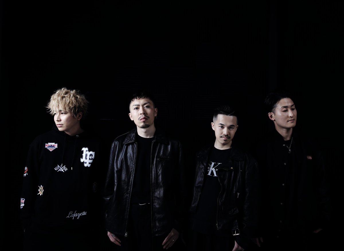 CHECK MATE tweet media