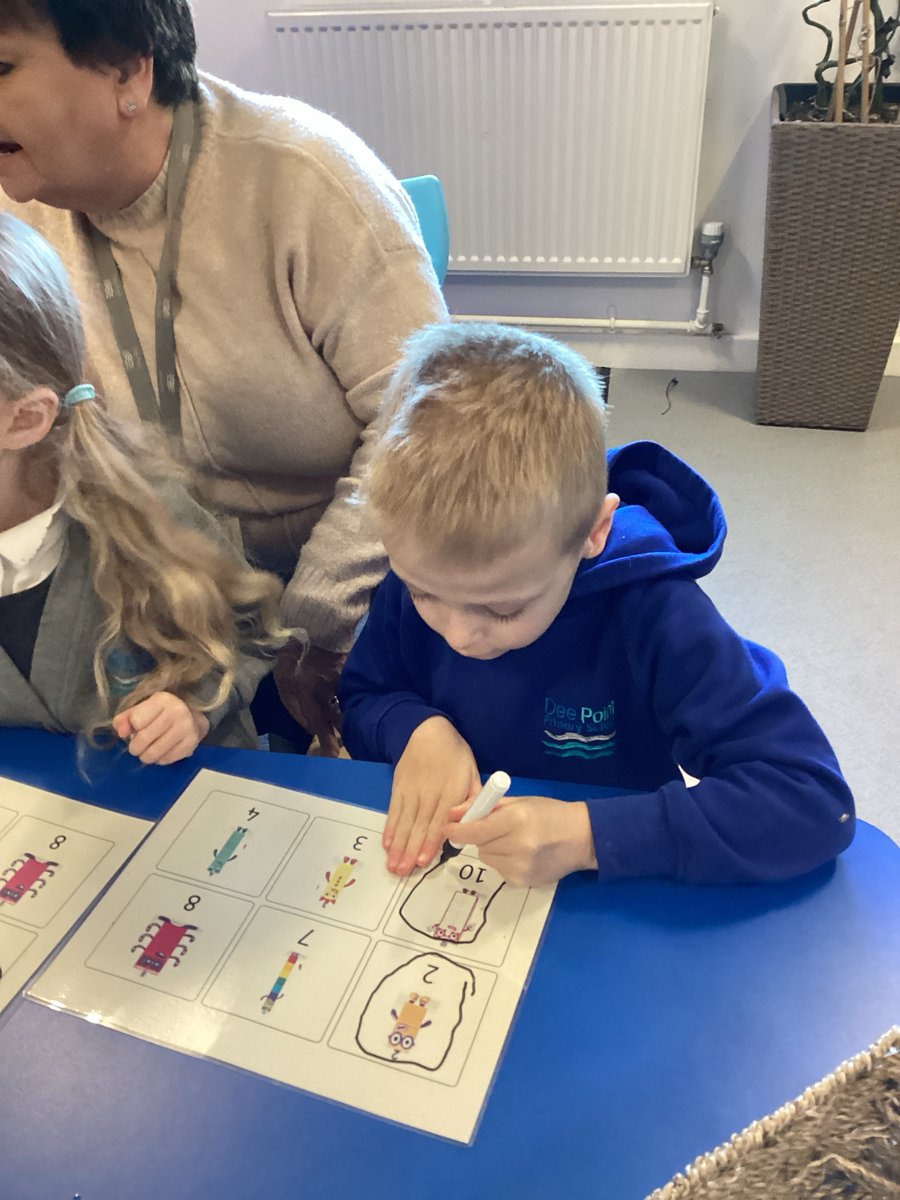 DeePointPine tweet media