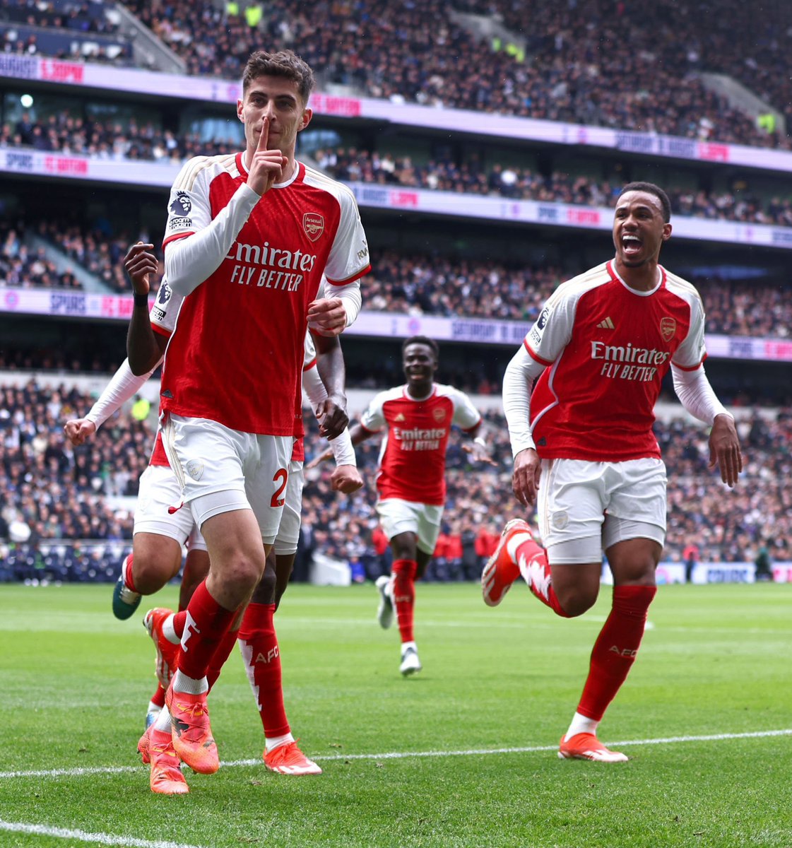 KHD3KT's tweet photo. What do you think of Tottenham ?
#NLDDAY https://t.co/jNki4bzwRq