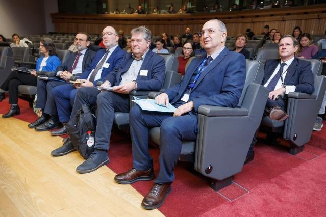 .<a href="/EU_Social/">EU Social 🇪🇺</a> Partners in the Fisheries Sector - <a href="/EuropecheOrg/">Europêche</a> &amp; <a href="/ETF_Europe/">European Transport Workers' Federation</a> - urge new policy direction to secure “Fishers of the Future” 🌊🚢⚓️

📋Read our joint press release shorturl.at/w1jjG

#CFPreform #FishersoftheFuture