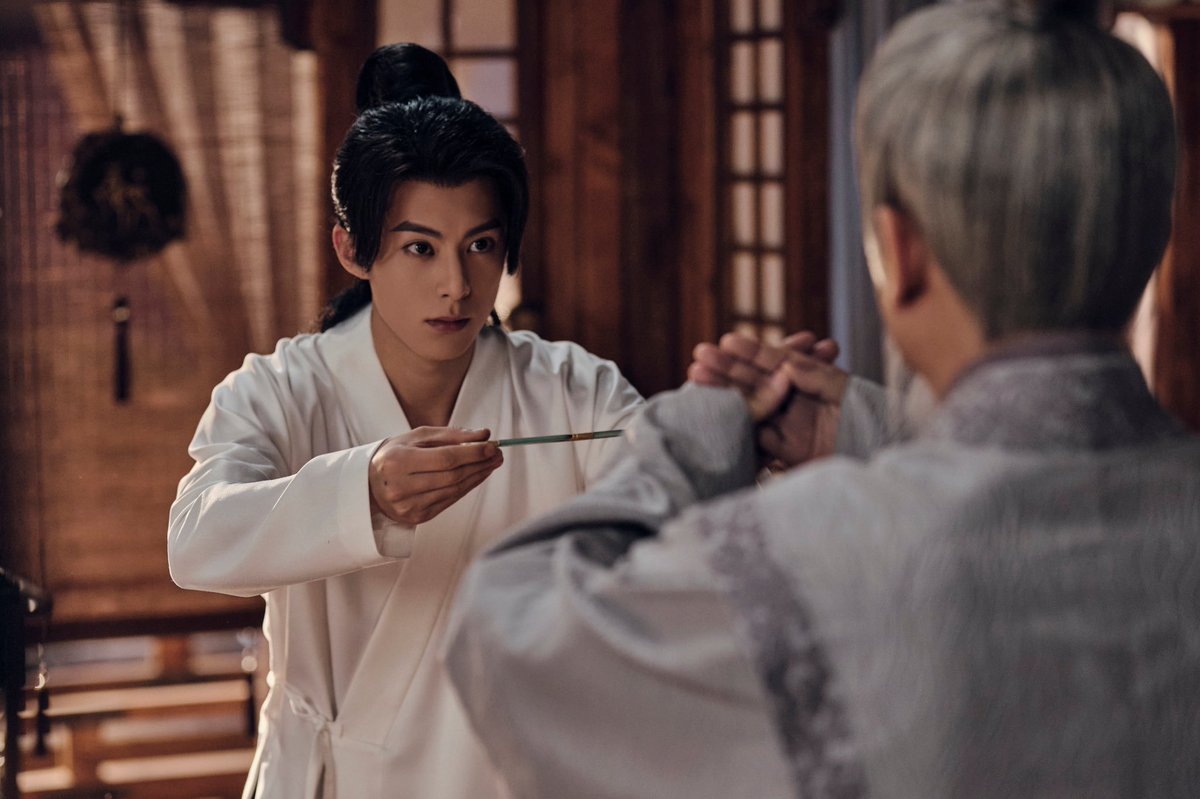 250115 #DylanWang studio update

#XuQiAn bts photos 3/3

#WangHedi #GuardiansOfTheDafeng