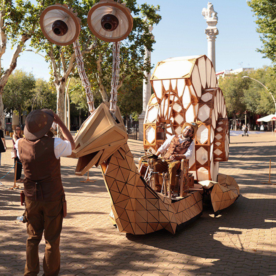 El próximo viernes 24 de enero, déjate sorprender con este maravilloso espectáculo de teatro visual y familiar que llega a Lucena de la mano de la compañía Ángeles de Trapo.

¡No te lo pierdas! 

📅 Viernes, 24 de enero
⏰ 18:00 h
📍 Plaza San Miguel, Lucena