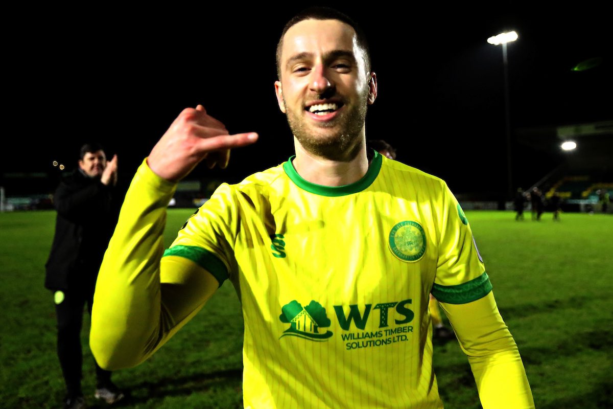 CymruLeagues's tweet photo. Top six calling 📞

@CaernarfonTown | #JDCymruPremier https://t.co/keQzyhZWks