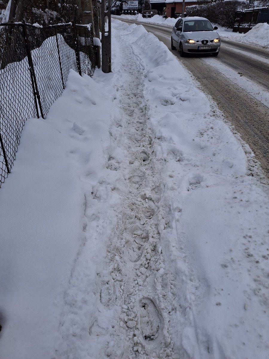 BSoftaofta's tweet image. #SoftaOfta #breakfast #Polen ✌️💞😇🇸🇪🇪🇺🇺🇦🌎🏴‍☠️🎶💞💛❤️💙💯🇵🇱⛄️🍻❄️🙏