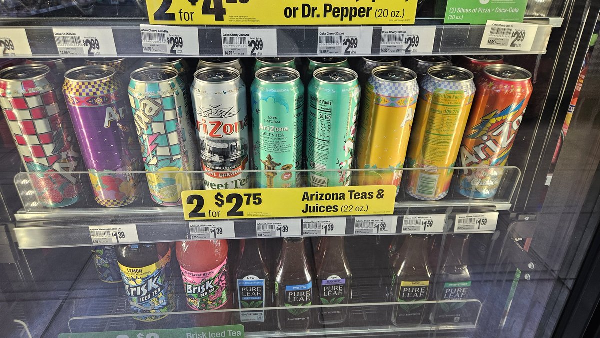 RandomTokuFan's tweet photo. @DrinkAriZona 7/11 selling u for over $1 each :( https://t.co/yGN5z9cFWt