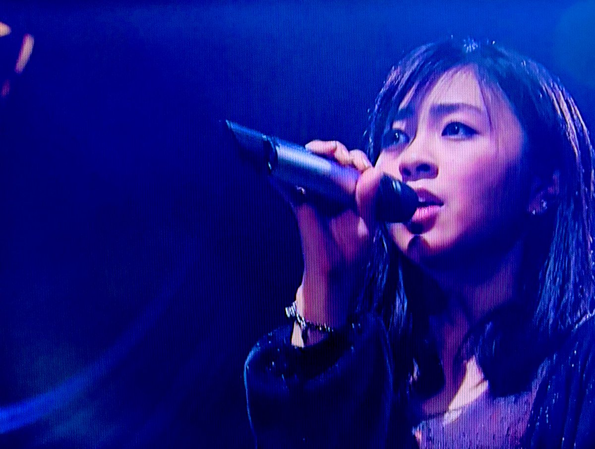 wizgo's tweet photo. 「スナックヒカルへようこそ!」
そんな風に誘われて18歳の女の子が切盛りするお店のふかふかのシートに身を沈めると、今まで誰も聞いた事のない感動的名曲を耳にした!!
#宇多田ヒカル
#HIKARUUTADALIVECHRONICLESINCINEMA
#FINALDISTANCE https://t.co/NTktpJbBvA