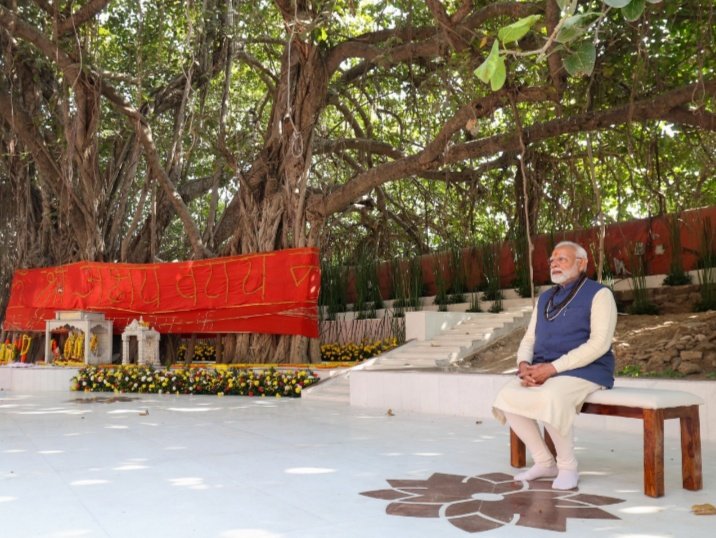 yoyobalarsingh's tweet image. मोदी जी सोच विचार मे लगे हैं