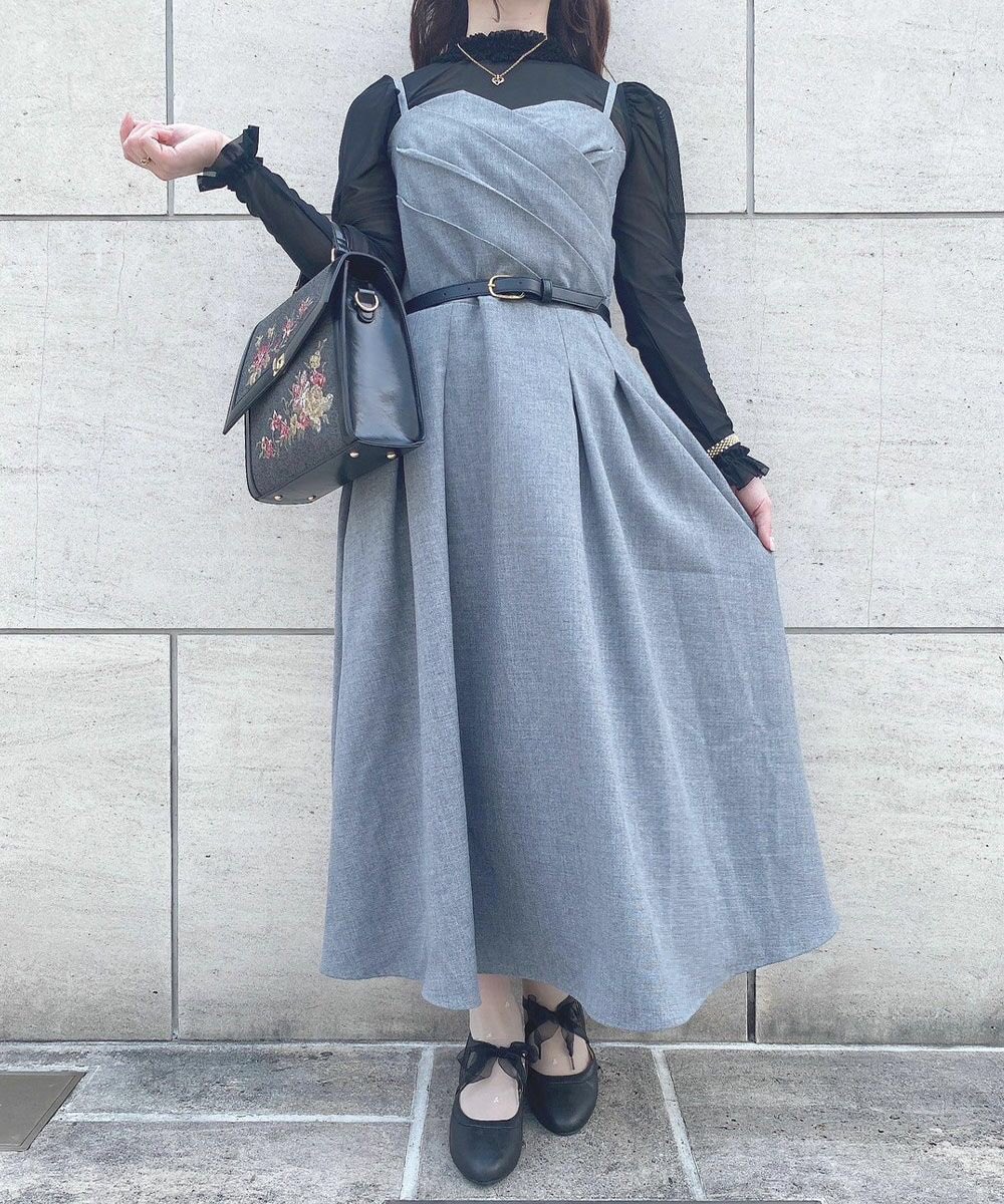FintTSP01's tweet photo. 再入荷🌟

#ローズモチーフ刺繍衿ブラウス
IVORY

#カシュクールタックキャミワンピース
GRAY

#ゴールド釦ツイードジャンパースカート
NAVY

#fint #ソラリアプラザ #天神 #福岡 https://t.co/LwzdCrtgK7