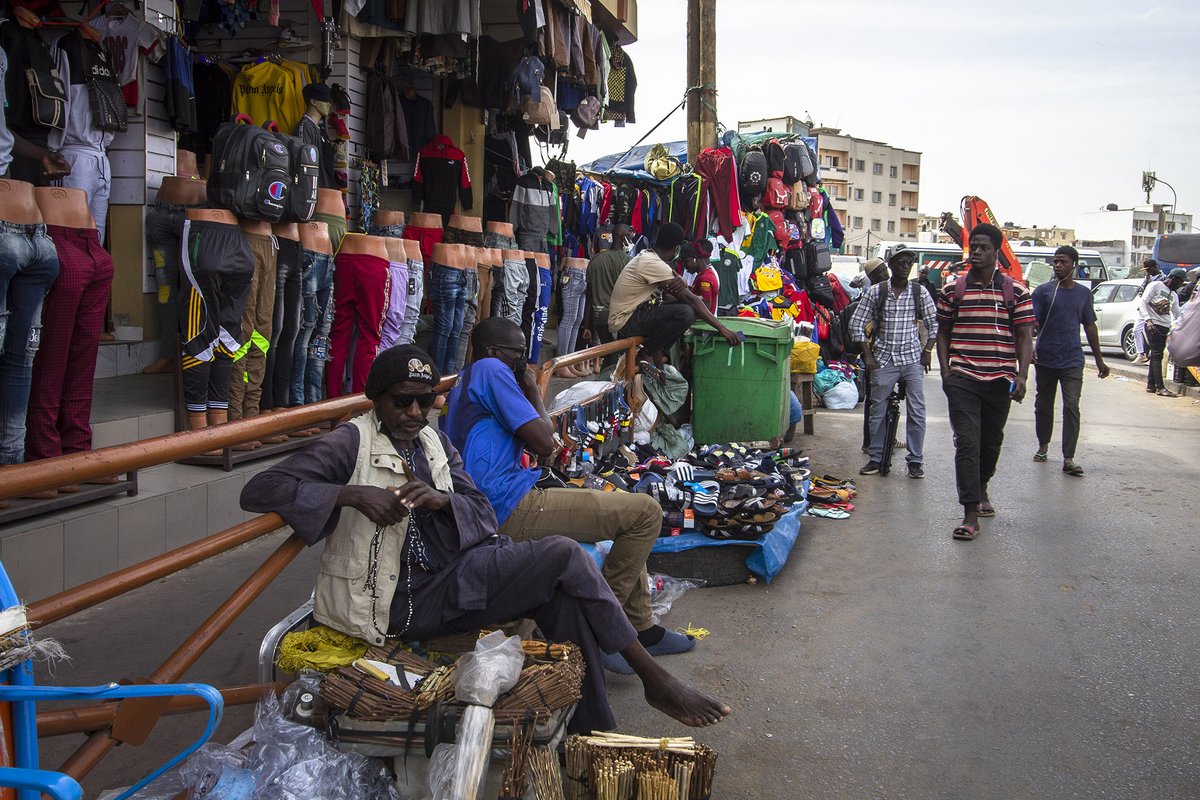 Where do you get fresh veggies? 🥬 Your lunch? 🍛 The latest fashion? 👗

At our stalls! Street vendors fuel communities, but they face big challenges. Let’s help them thrive and build stronger markets for all. 🌍

📸 Marta Moreiras, Dakar 2022
👉 Get involved today!