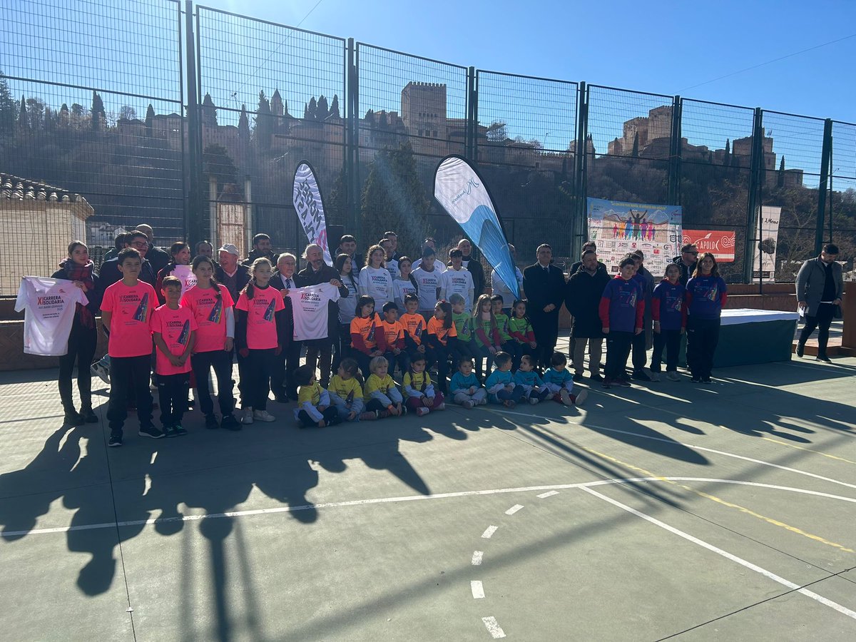 La XI Carrera Solidaria Ave María Granada se celebrará el 16 de marzo. El recorrido pasará por el Albayzín y la Alhambra.
Más información en carrerasolidaria.amgr.es
<a href="/aytogr/">Ayuntamiento de Granada</a> <a href="/marifrangr/">Marifran Carazo</a>