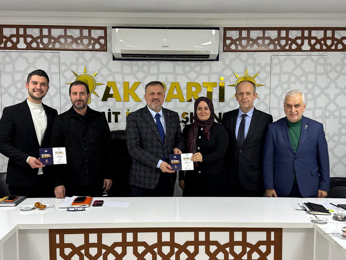 AK Kadın İzmit (@akkadinizmit41) on Twitter photo Gerçekleşecek olan 7. Olağan İl Kadın Kolları Kongremiz öncesinde, İlçe Kadın Kolları Başkanımız Pınar Atabay, İlçe Başkanımız Halil Güngör Dokuzlar ve İlçe Gençlik Kolları Başkanımız Eyüp Akbal’ı kongremize davet etti.
<a href="/aysekesir/">Ayşe Keşir 🇹🇷🇹🇷🇹🇷</a>
<a href="/yyaseminozdemir/">Yasemin Özdemir 🇹🇷🇹🇷🇹🇷</a> Gerçekleşecek olan 7. Olağan İl Kadın Kolları Kongremiz öncesinde, İlçe Kadın Kolları Başkanımız Pınar Atabay, İlçe Başkanımız Halil Güngör Dokuzlar ve İlçe Gençlik Kolları Başkanımız Eyüp Akbal’ı kongremize davet etti.
<a href="/aysekesir/">Ayşe Keşir 🇹🇷🇹🇷🇹🇷</a>
<a href="/yyaseminozdemir/">Yasemin Özdemir 🇹🇷🇹🇷🇹🇷</a>