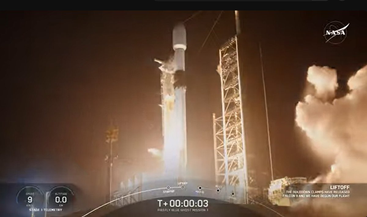 I couldn’t hold back my tears!

"Stardust" is now on its way to the Moon...

Endless thanks to <a href="/moonmars/">MoonMars</a> and everyone who put in incredible effort to make this happen. 🌙✨