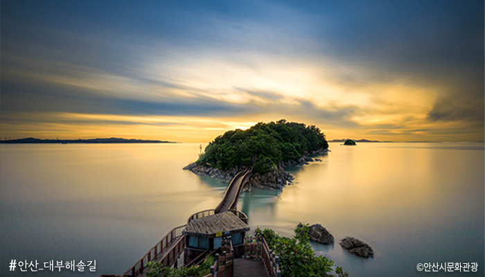 #몬스타엑스#MONSTA X #몬베베
#셔누 #민혁 #기현 #형원 #주헌 #아이엠

"구름 타고 drive, 지금 기분 fly“

φ(゜▽゜*)♪ 오늘의 추천곡은?
🎵몬스타엑스(MONSTA X) – Heaven

바람과 함께라면,,,
어디든 갈 수 있어,,,🏃🏃‍♂️
저 하늘 끝까지
같이 드라이브 갈 사람?🤗