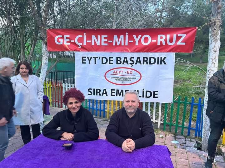BAŞLADIK
👇
#BütçeisrafaDeğilRefaha

Devlet bütçesinin aslan payı emekli ve emekçilerin vergileriyle oluşmaktadır.

İktidar partisi bu payı vatandaşın refahı yerine sermaye ve kendisinin şatafatına harcamayı tercih etmektedir.

Bütçe, refah yerine israfa gidecekse

Gelsin Seçim