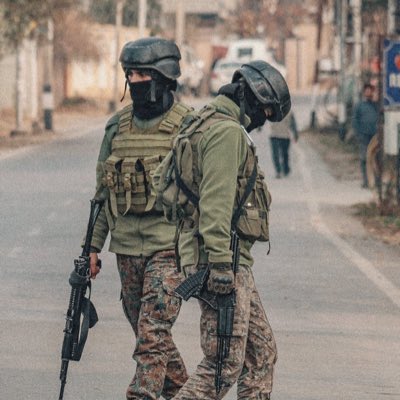 Nav2black's tweet photo. #NewProfilePic https://t.co/CmSOp4Lp2D