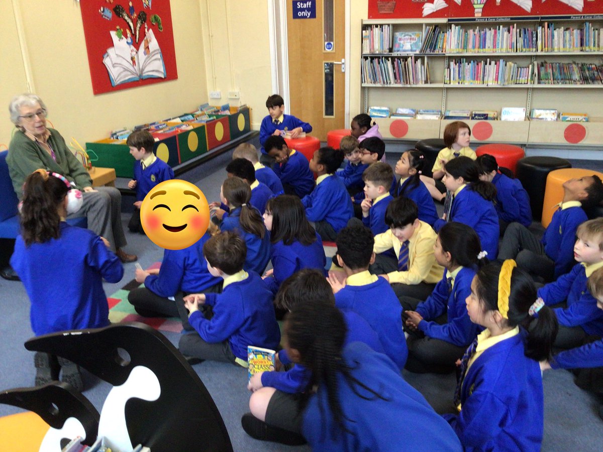StMaryB17's tweet photo. #Y4 visited Harborne Library to swap their books. #Reading #RRSA #Art17 https://t.co/ypHiEqZ2W7