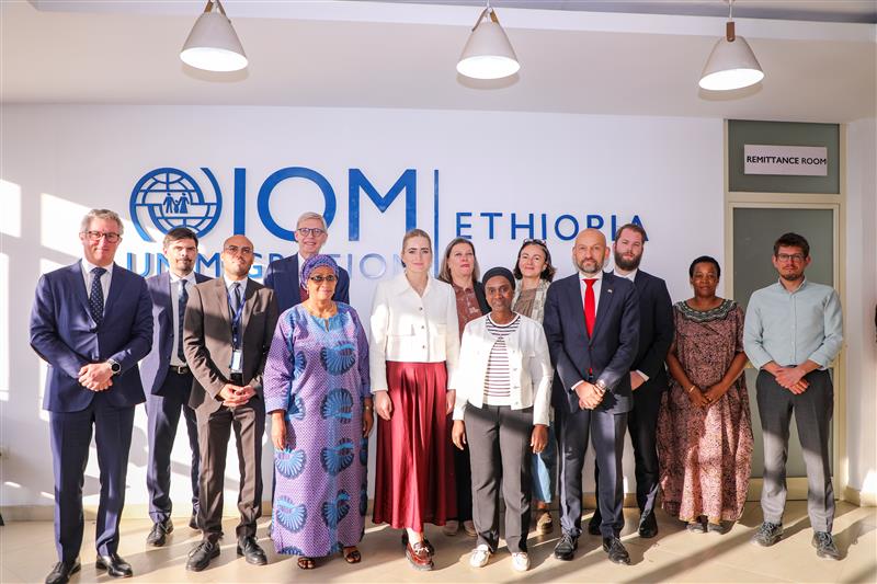 IOMEthiopia's tweet image. Honoured to have hosted at @IOMEthiopia H.E. Ms. Emilie Enger Mehl, Minister of Justice &amp;amp; Public Security @Justisdep of #Norway 🇳🇴. 
Productive discussions on labour migration, return &amp;amp; reintegration, and promoting safe &amp;amp; #RegularPathways for #migrants.