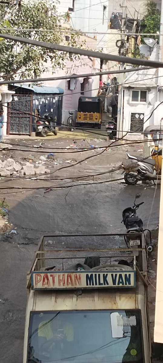 iamcloudnetwork's tweet photo. Overflow drainage daily Hakeem Shah Colony https://t.co/35ooiimnsO