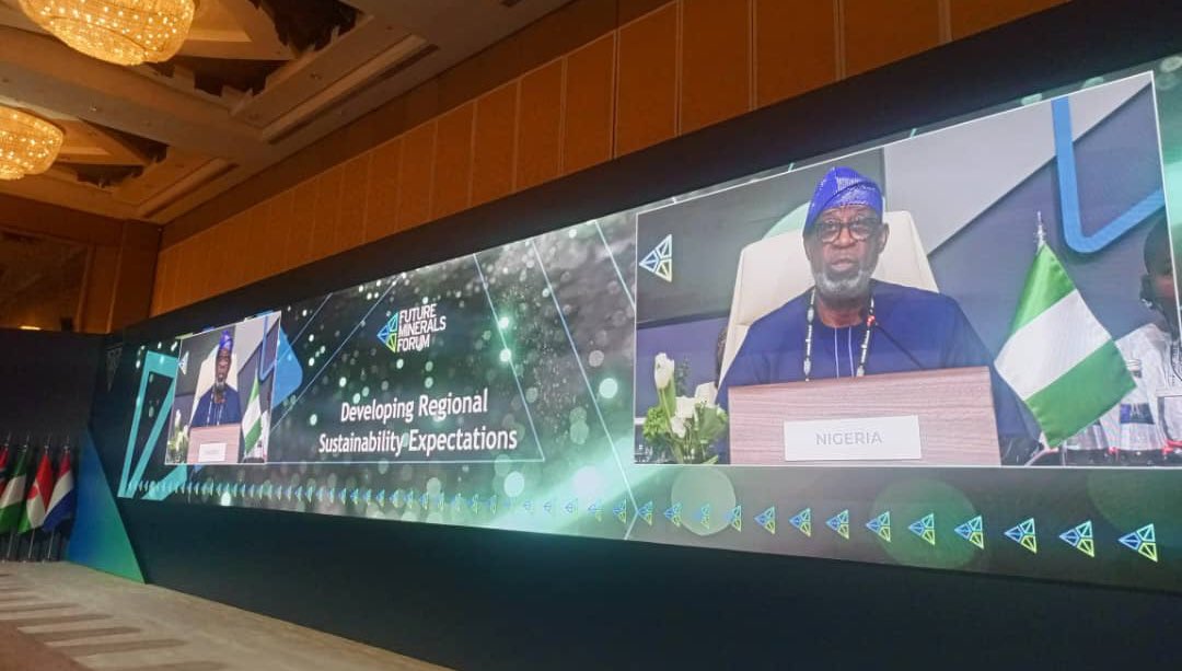 Africa Minerals Strategy Group (AMSG) (@africaminerals_) on Twitter photo At the #FutureMineralsForum Ministerial Roundtable, Dr. <a href="/AlakeDele/">Dele Alake</a>, Chairman <a href="/africaminerals_/">Africa Minerals Strategy Group (AMSG)</a> & Minister <a href="/Solid_Min_Dev/">Ministry of Solid Minerals Development</a>, delivered a keynote on “Developing Regional Sustainability Expectations,” highlighting his role in driving sustainability & partnerships in the mineral sector. At the #FutureMineralsForum Ministerial Roundtable, Dr. <a href="/AlakeDele/">Dele Alake</a>, Chairman <a href="/africaminerals_/">Africa Minerals Strategy Group (AMSG)</a> & Minister <a href="/Solid_Min_Dev/">Ministry of Solid Minerals Development</a>, delivered a keynote on “Developing Regional Sustainability Expectations,” highlighting his role in driving sustainability & partnerships in the mineral sector.