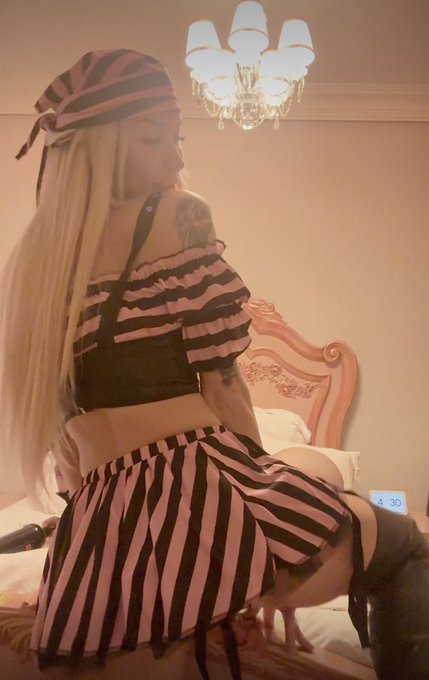 There's something spicy in your OF inbox today ?✨ have you seen this Prisoner Fucktape yet? https://t