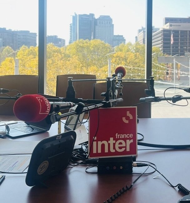 Ce matin un agent de la police de l’environnement, Benoit PRADAL, se permet sur ⁦<a href="/franceinter/">France Inter</a>⁩ de comparer les agriculteurs à des dealer qui ne veulent pas de contrôles.
Allons-nous tolérer cela longtemps? ⁦<a href="/OFBiodiversite/">Office français de la biodiversité</a>⁩ ⁦⁦<a href="/AnnieGenevard/">Annie Genevard</a>⁩ ⁦<a href="/bayrou/">François Bayrou</a>⁩