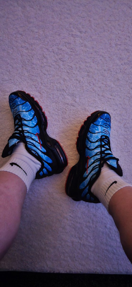 <a href="/SNKER_mcr/">SNKER</a> Thinking of going for first time