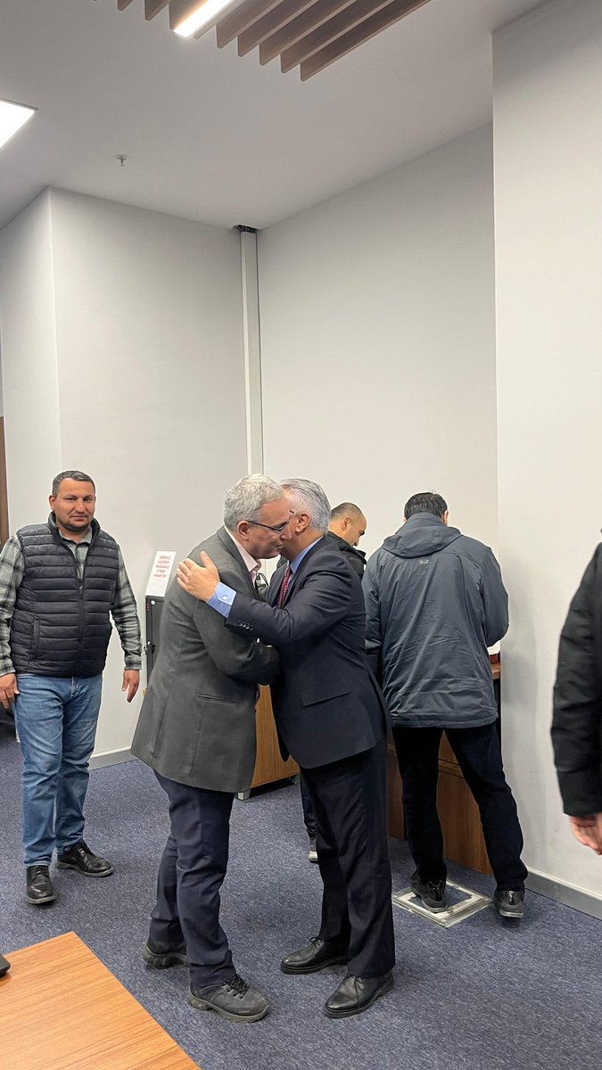 İl Müdürlüğü çalışma arkadaşlarımla hüzünlü bir veda gerçekleştirdik. Birlikte çalışmaktan onur duyduğum tüm arkadaşlarıma başarılar dilerim.