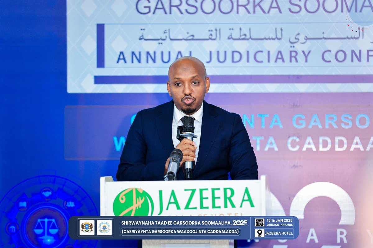 AJConference's tweet photo. "Welcome to the Somalia Judicial Annual Conference 2025, we focus on modernizing Somalia's judiciary with justice, transparency, and equal access for all, integrating technology with our traditions. โSaid Ali Mohamedโ Chairman Banandir Court of Appeal.
#ModernizingJudgment https://t.co/St3XqGGNs0