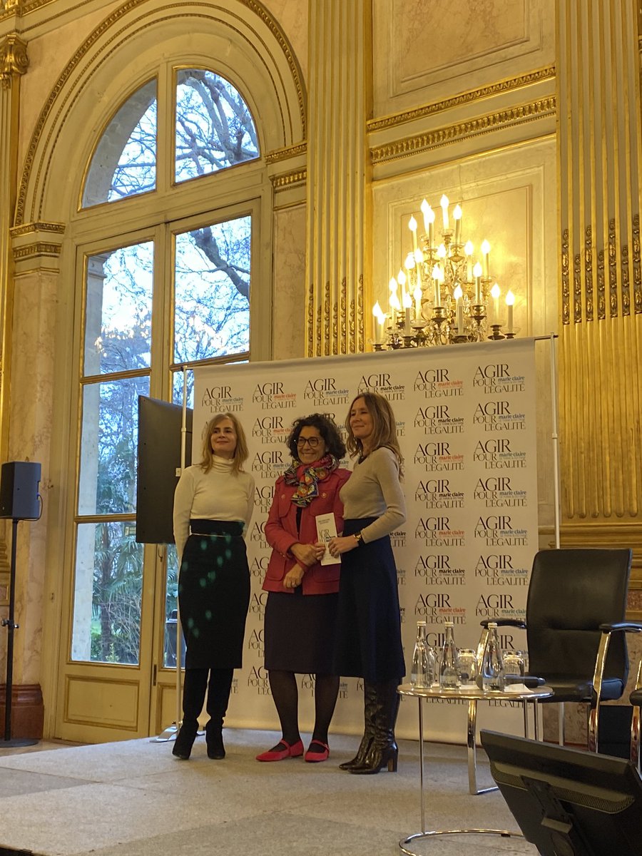 Marie Claire tweet media