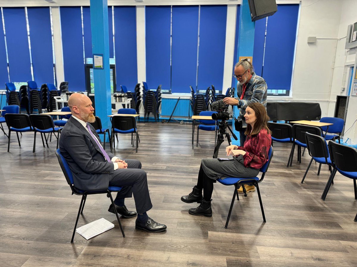 Summit Learning Trust (@summit_lt) on Twitter photo Mr Hughes <a href="/Ninestiles/">Ninestiles, an Academy</a> featured on the <a href="/BBCNews/">BBC News (UK)</a> with <a href="/Clarkevanessa/">Vanessa Clarke</a> talking about SEND provision. He said “a really inclusive environment was central to a culture of belonging.”
You can read the online article here; bbc.co.uk/news/articles/… Mr Hughes <a href="/Ninestiles/">Ninestiles, an Academy</a> featured on the <a href="/BBCNews/">BBC News (UK)</a> with <a href="/Clarkevanessa/">Vanessa Clarke</a> talking about SEND provision. He said “a really inclusive environment was central to a culture of belonging.”
You can read the online article here; bbc.co.uk/news/articles/…