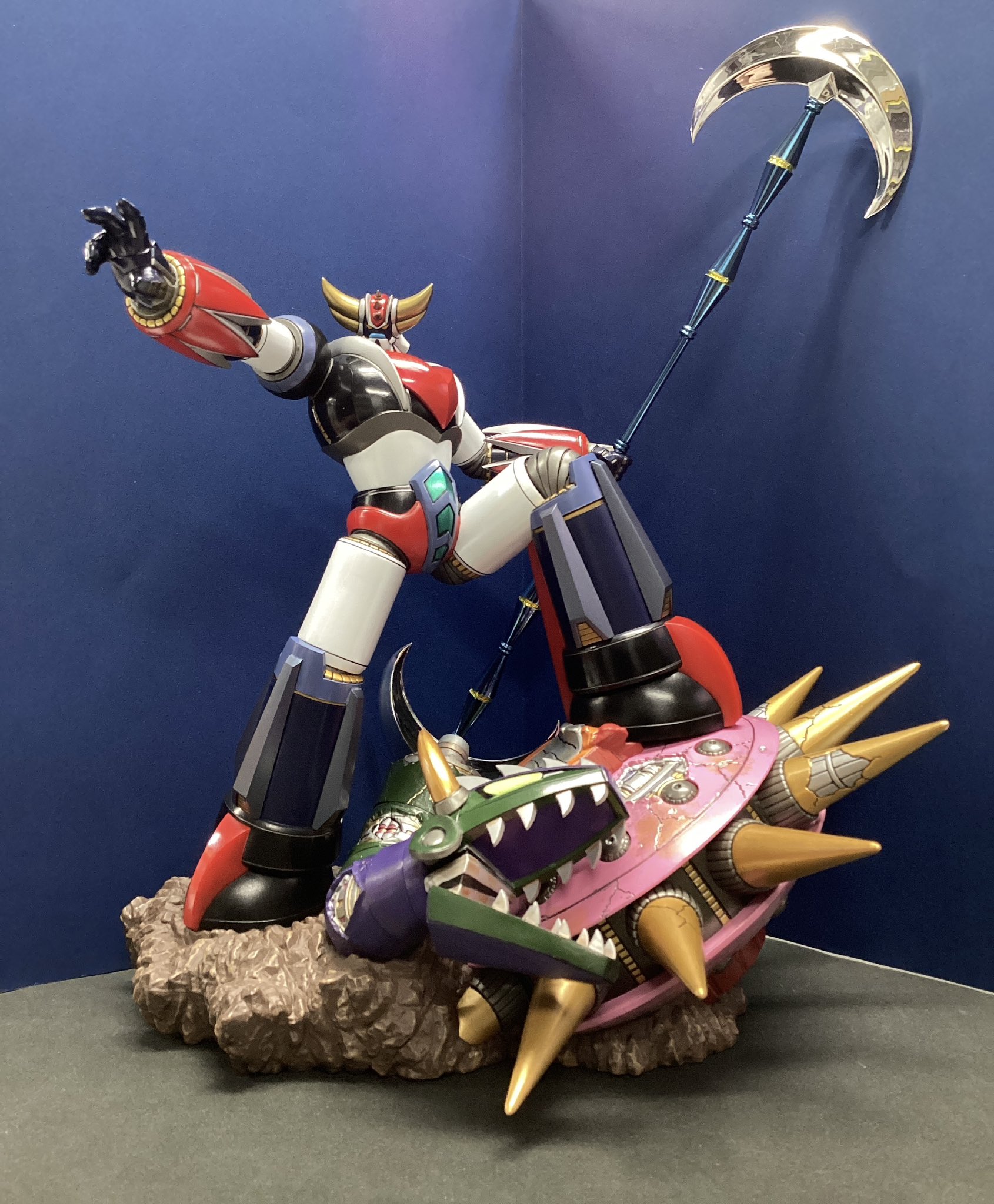 BANDAI - フィギュアーツ Zero Touche Métallique グレンダイザー Amazon | TAMASHII NATIONS フィギュアーツ Zero Touche