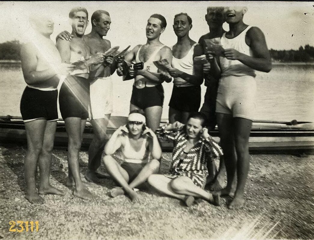 Miletti - Mandolin’s Art
galleriamiletti.it 👈

#collezionemandolino #galleriamiletti #mandolino  #napoli #culturacampania #musicabarocca #mandolin #mandoline #mandolinist #mandolinista #orchestramandolino #mandolinobarocco #campaniadavivere #mandolinonapoletano #miletti