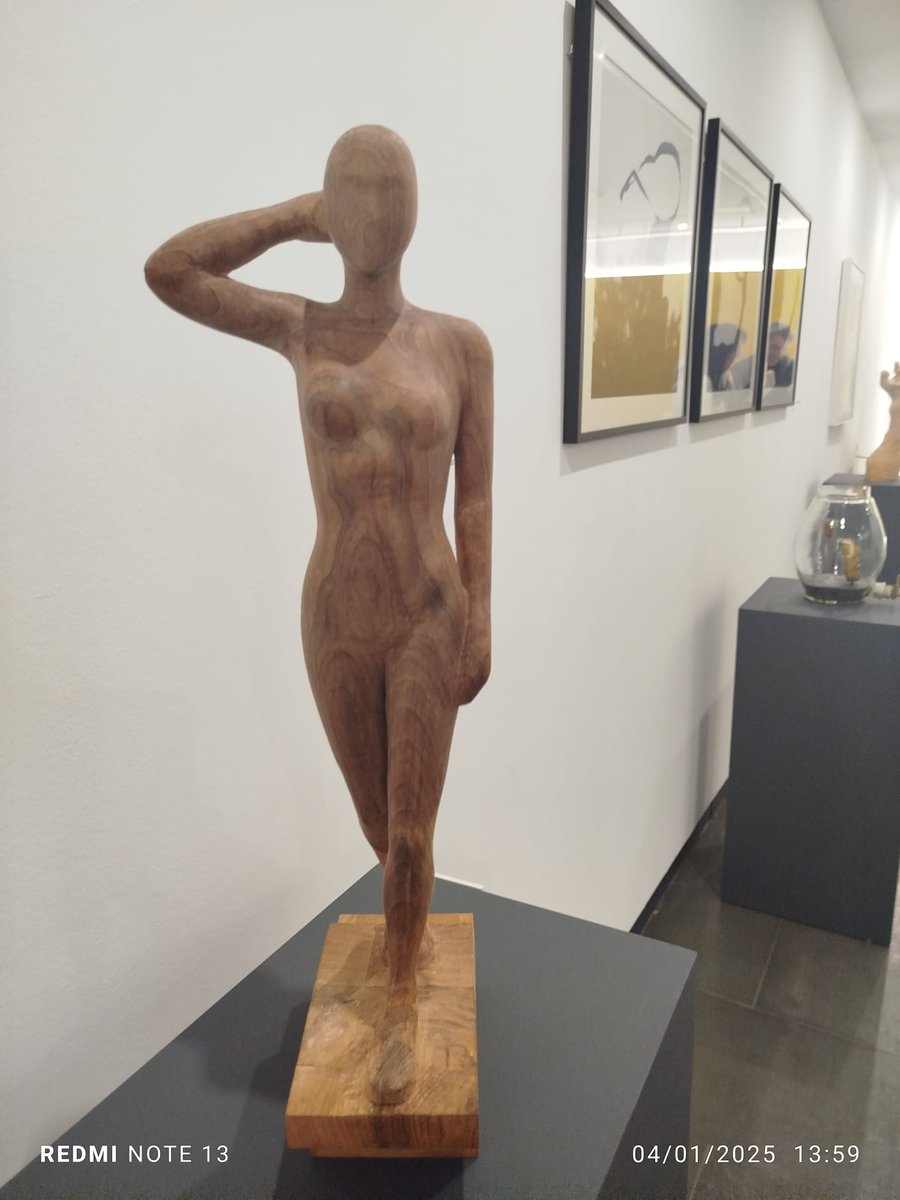 Visita la exposición "Renacer" de la artista cordobesa Concha Eguidazu en el Centro UCOCultura (Plaza de la Corredera, 40) hasta el día 9 de febrero.
L-V de 9 a 18H, S-D-Festivos de 11 a 18h.
V-S visita explicativa de la mano de la autora a las 12h.
Entrada libre.