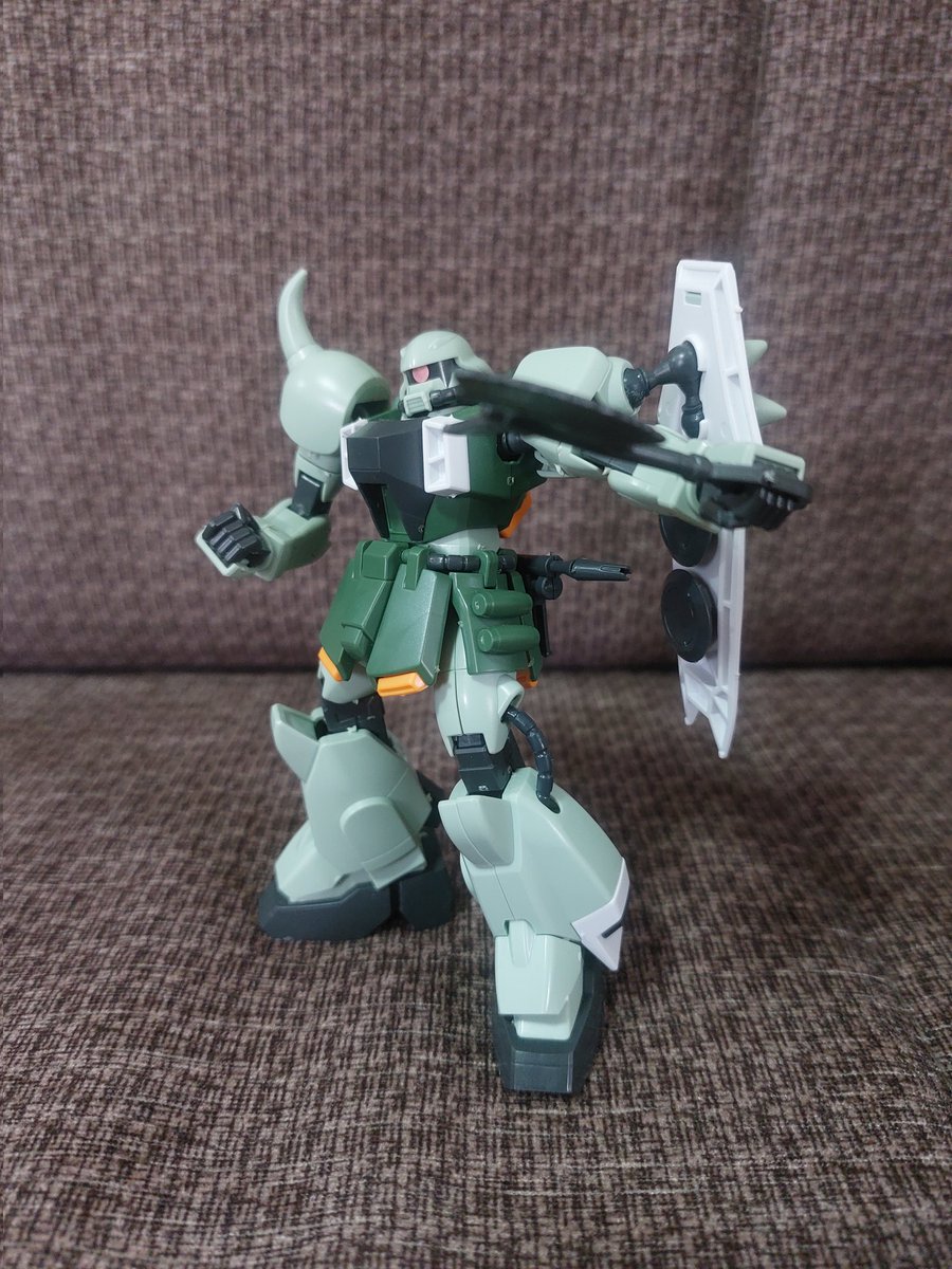 atatmcmc's tweet photo. HGGS ZGMF-1000 ZAKU Warrior, 2004

My first gunpla https://t.co/1bgRJEeH8f