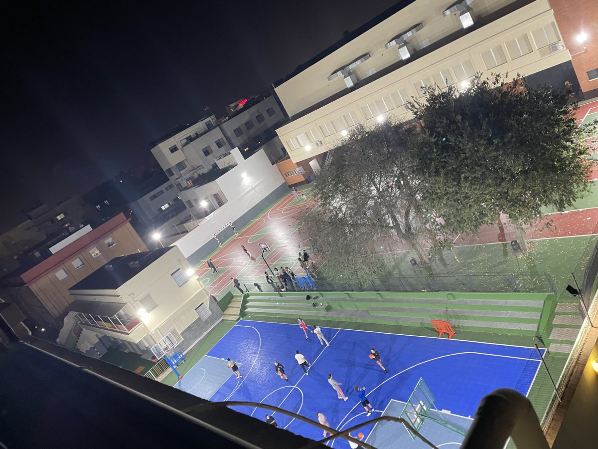 SAFAURSEVILLA's tweet image. En nuestro Colegio hay deporte en todos los niveles desde E: Infantil @dtonervion @nervionaldia @jlsanzalcalde @ec_andalucia @ayto_sevilla @IMDSevilla #infantil #primaria #eso #bachillerato #sevilla #nervion #Deportes