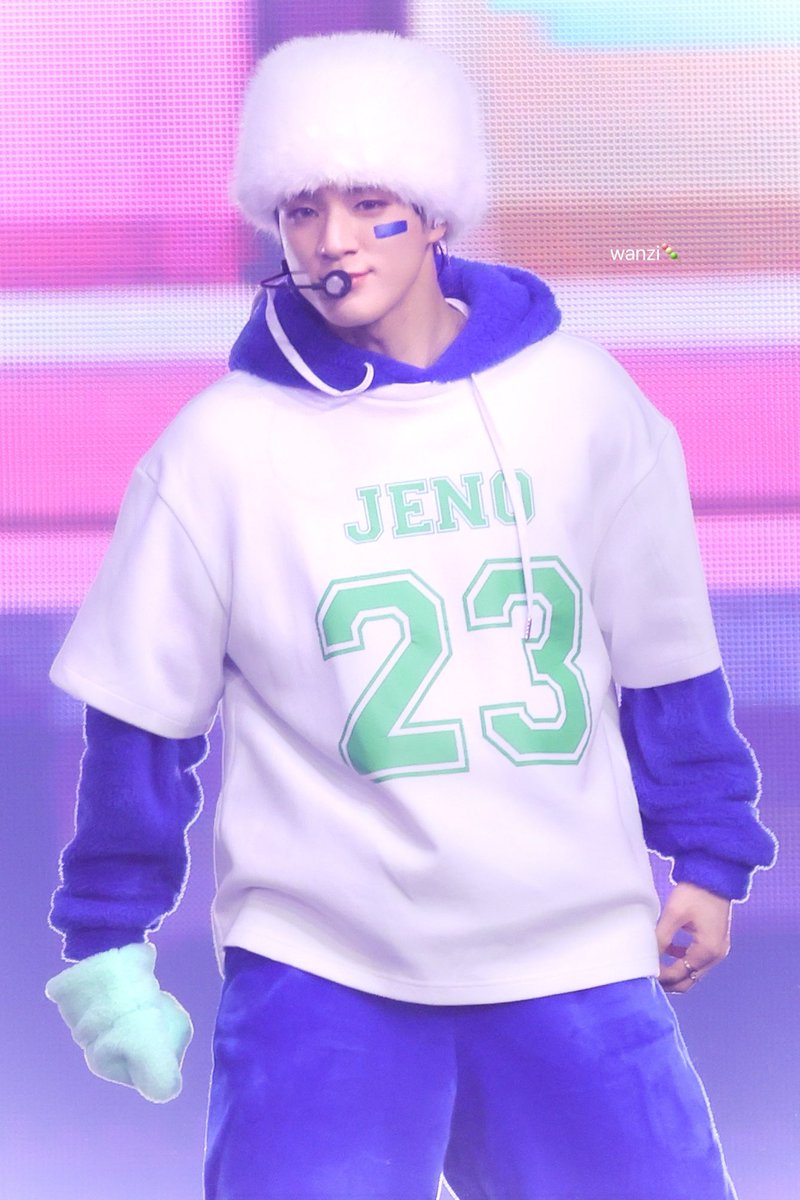 🍬20250112 SMTWON🍬

#NCTDREAM #엔시티드림          
#Jeno #제노 #ジェノ #李帝努