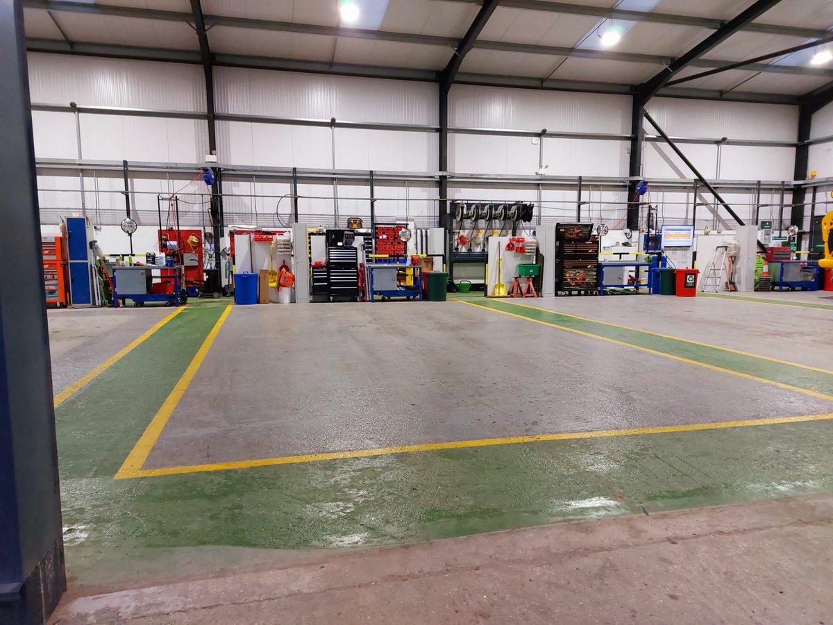 ArdentHire's tweet photo. Our customers expect high standards at @ArdentHire and that's what we're know for #telehandlers #rototelehandlers #smartfuelmanagementsystems https://t.co/wFIpOJx2X6